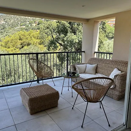 Acacias Villa