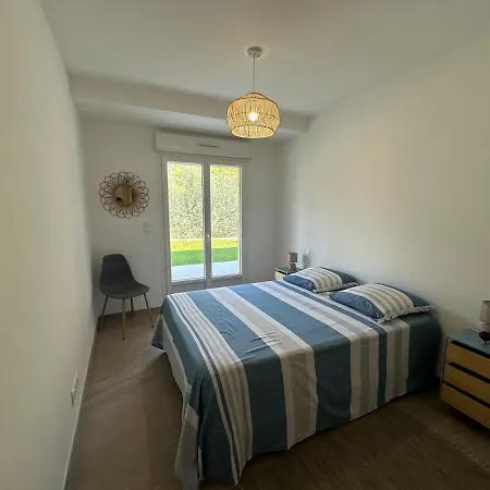 Acacias Villa *